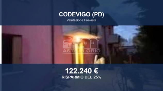 Immobile in asta di 132 m² con più di 5 locali e box auto in vendita a Codevigo