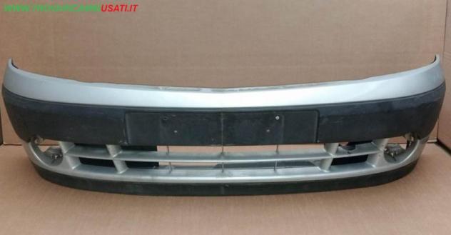 PARAURTI ANT. ARGENTO  Carrozzeria  Lamierati esterni  Paraurti  Paraurti ant. RENAULT - KANGOO - 01-04-2003 - 01-02-2008