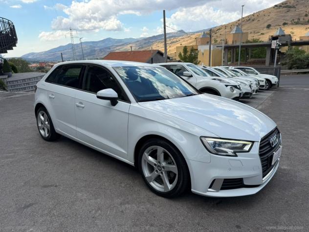 AUDI A3 SPB 1.6 TDI 116CV Sport - Foto 3