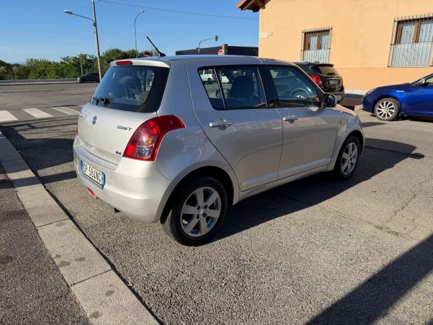 Suzuki Swift 1.3 4x4 5p. GL - Foto 4