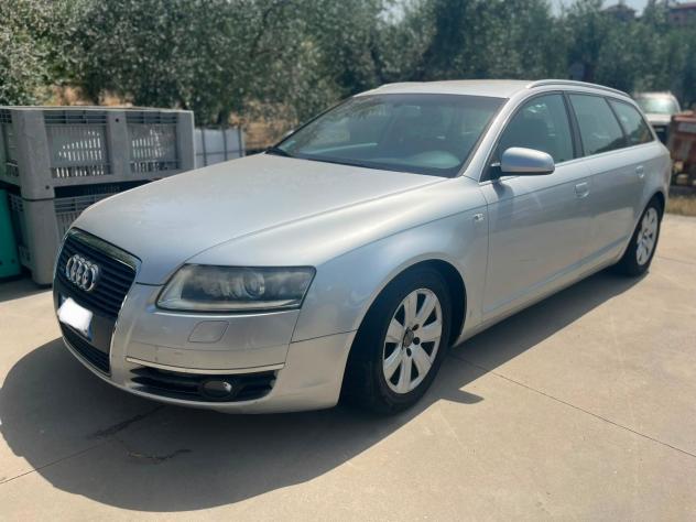 Audi A6 Avant 3.0 V6 TDI F.AP. quattro tiptronic Ambiente - Foto 2