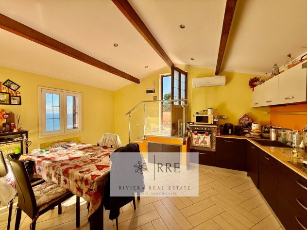 Villa con meravigliosa vista mare in vendita a Diano Marina - Foto 9