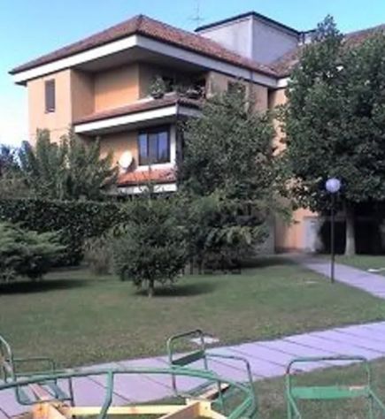 Appartamento attico luminosissimo