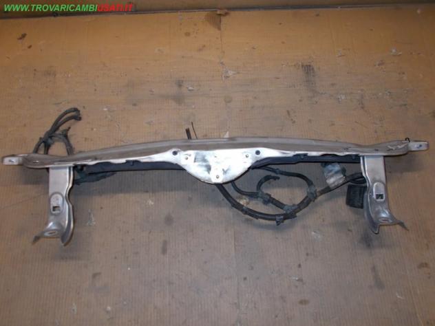 RIVESTIMENTO ANT.INT. ARGENTO ALFA ROMEO 156 (932-T7/T8)  Carrozzeria  Lamierati interni  Parete frontale  Rivesti ALFA ROMEO - 156 - 01-04-2000 - 01-