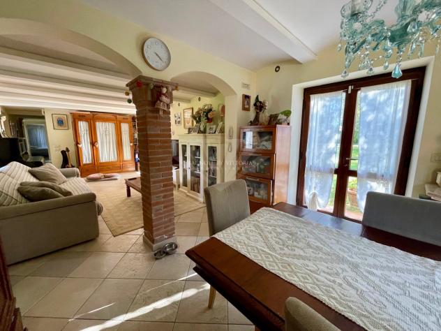 CASALE di 8 vani e di 235 mq (PIETRASANTA - Fiumetto) rif. 190 - Foto 19