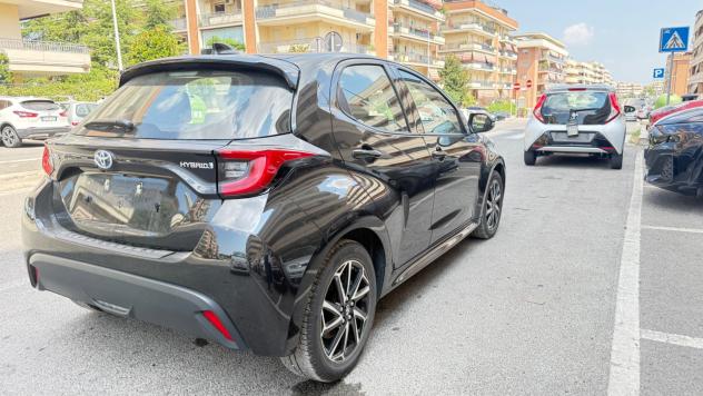 Toyota Yaris 1.5 Hybrid 5 porte Style LED NAVI CLIMA AUTOMATICO PDC KAMERA BLUETOOTH SEDILI RISCALDATI - Foto 6