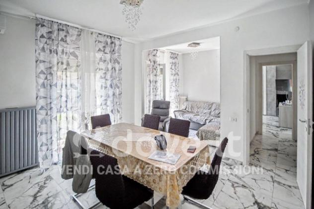 Casa indipendente di 133 m² con 4 locali e box auto in vendita a Carpi - Foto 4