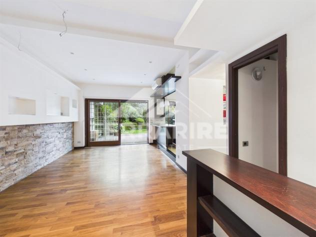 CASSIA VIA TOMBA DI NERONE APP.TO SU DUE LIVELLI €420.000 - Foto 2