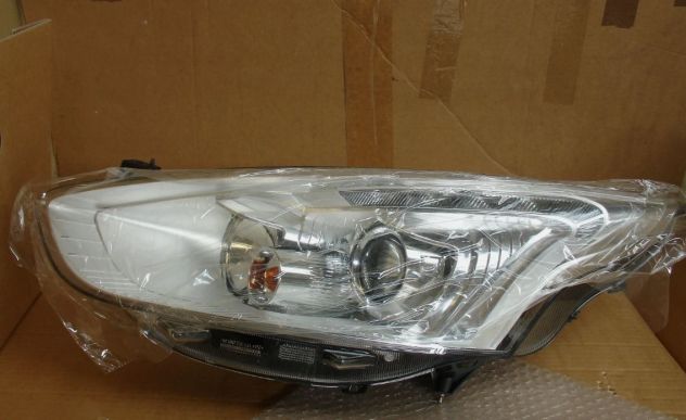 FARO ANTERIORE SX FORD B-MAX DAL 2012 AL 2026 2024119 ORIGINALE