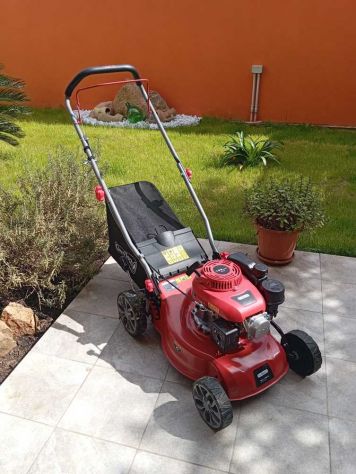 Rasaerba tagliaerba a benzina con raccoglitore 41cm 132cc Geotech