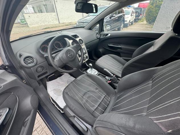 OPEL CORSA CAMBIO AUTOMATICO - Foto 8
