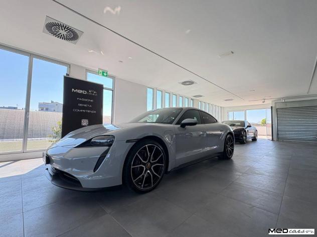 PORSCHE - Taycan - Foto 3