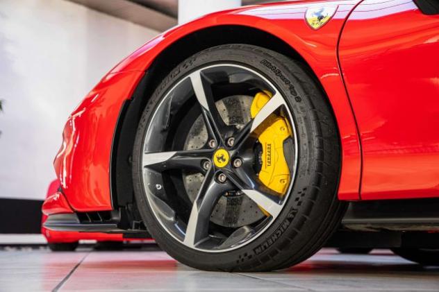FERRARI SF90 Spider LIFT|ADAS FULL PACK|AFS|CARBON+LEDS|RACING rif. 23749177 - Foto 8