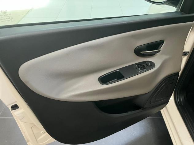 Lancia Ypsilon Ypsilon 1.2 Gold Gpl 69cv my16 - Foto 9