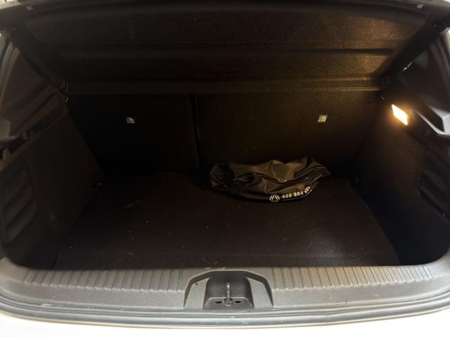 Renault Clio 1.6 E-TECH full hybrid 107KW TECHNO - Foto 10