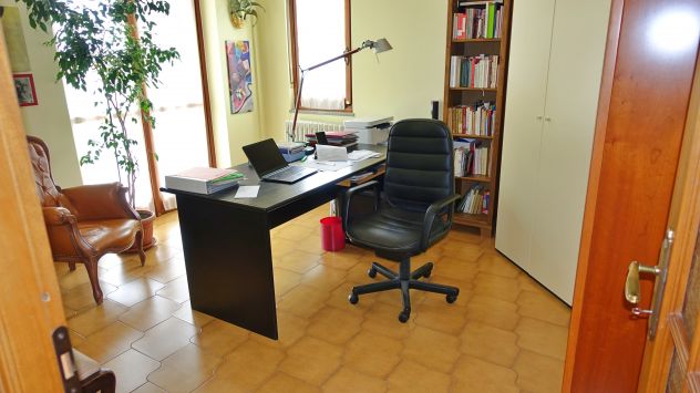Appartamento mq 140 via Pietro Cossa 115/27 libero su tre lati piano 5° - Foto 4