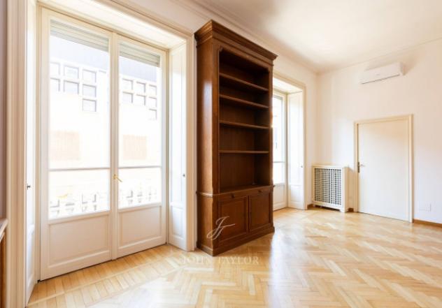 Appartamento di 195 m² con più di 5 locali in affitto a Milano - Foto 13