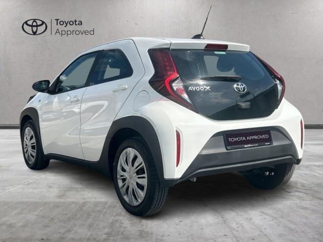 Toyota Aygo X 1.0 VVT-i 72 CV 5 porte Active - Foto 5