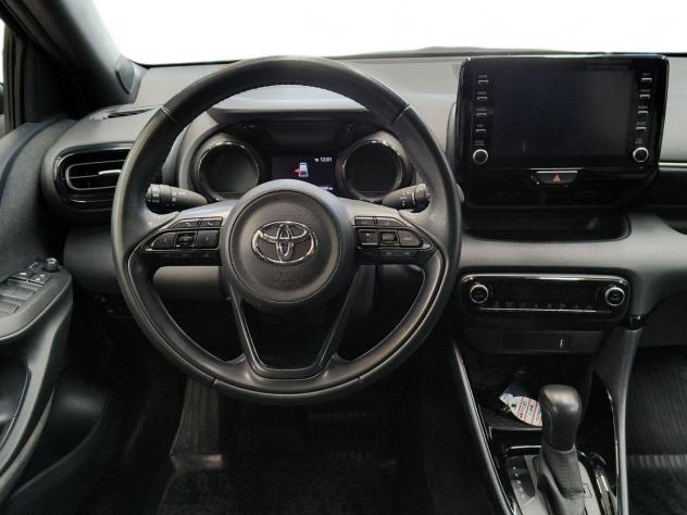 Toyota Yaris 1.5 Hybrid 5 porte Lounge - Foto 8