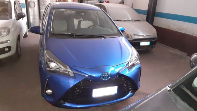 Toyota Yaris hybrid 1500 del 9/2018-cambio automatico