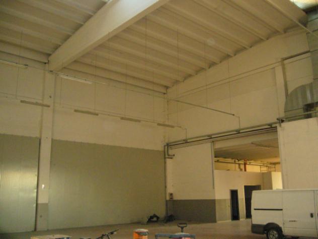 Immobile di 1600 m² con 2 locali in vendita a Maranello - Foto 6