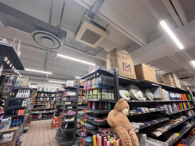 Immobile di 700 m² con 2 locali in vendita a Vobarno