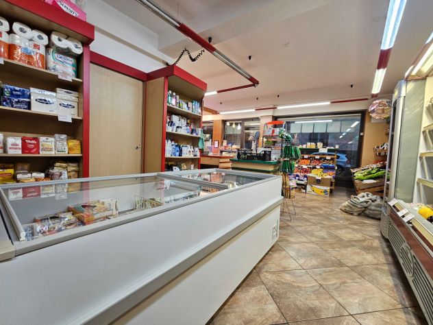 Attività di minimarket con magazzino - Foto 3