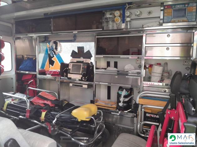 RENAULT MASTER AMBULANZA (MISRIO) CV* - Foto 4
