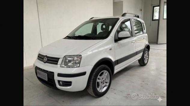 Fiat Panda 1.4 climbing Natural Power metano per neopatentati - Foto 2