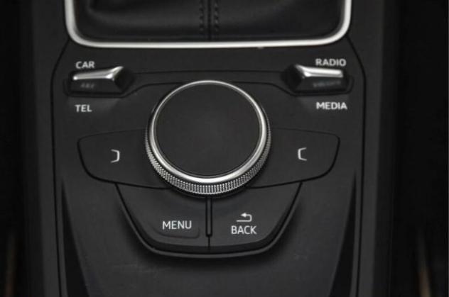 Audi Q2 SPORT VETTURA AZIENDALE KM E TAGLIANDI CERTIFICATI - Foto 8