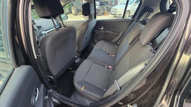 Renault Clio 1.2 16V 5 porte GPL Dynamique - Foto 8