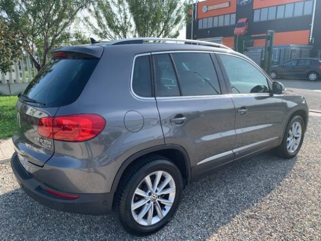 VOLKSWAGEN Tiguan 2.0 TDI 140 CV 4MOTION DSG Business Sport & Style rif. 24106380 - Foto 5
