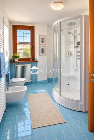 VILLA di 11 vani e di 505 mq (MONTEBELLUNA) rif. PE25 - Foto 15