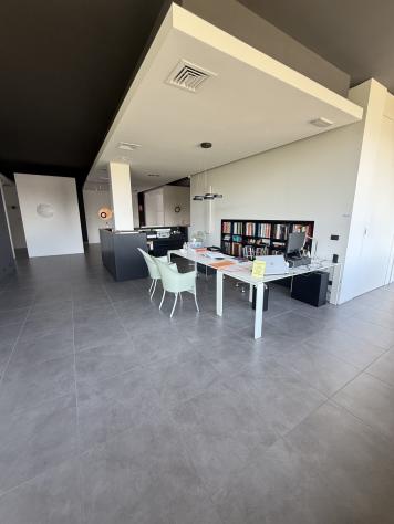 Immobile di pregio ad uso commerciale - Foto 16