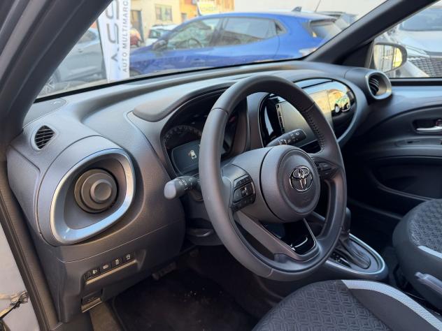 Toyota Aygo X 1.0B (72 CV) Active S-CVT - Foto 8