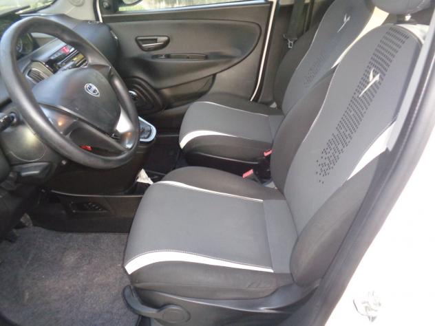 Ypsilon 1.3 MJT 16V 95 CV 5 porte motore nuovo km0 - Foto 5