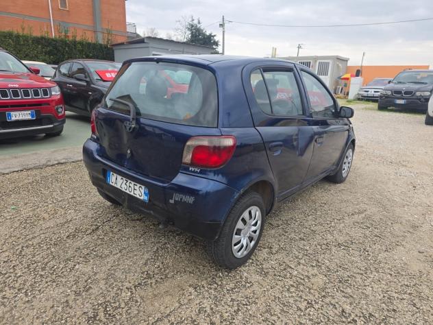 Toyota Yaris 1.0i 16V cat 5 porte - Foto 3