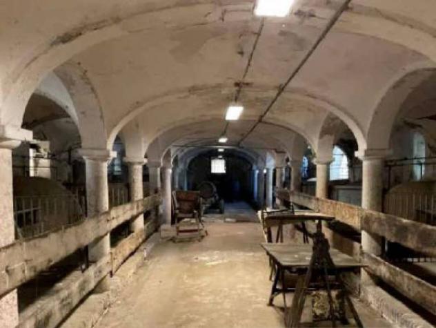 Immobile in asta di 294 m² con più di 5 locali in vendita a Suzzara - Foto 10