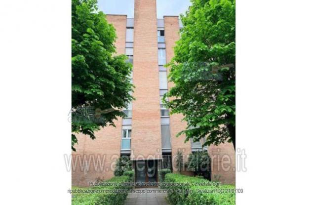 IMMOBILI-IMMOBILE RESIDENZIALE-V.le della Libertà, 7 scala B