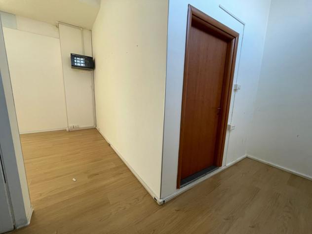 1 Vetrina in affitto a Frosinone - Foto 10