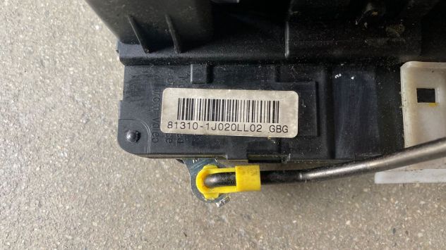 Chiusura centralizzata anteriore SX Hyundai I20 del 2012 (81310-1J020) - Foto 4