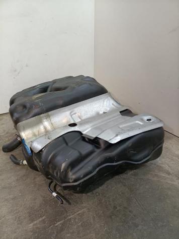SERBATOIO CARBURANTE SUBARU Forester Serie 42012FL050 FB20 hybrid 1995 (18) - Foto 6