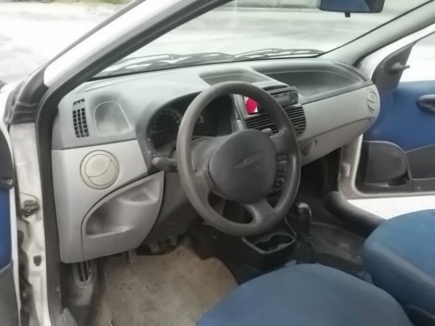 Fiat Punto 1.9 D 3p. S VAN Clima - Foto 7