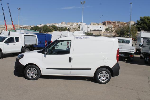 Fiat Doblo Dobl1.3 MJT ISOTERMICO CION GRUPPO FRIGO - Foto 3