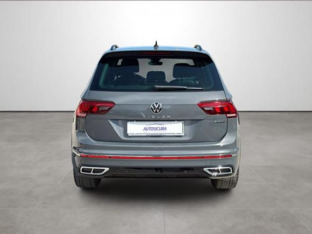 VOLKSWAGEN Tiguan 2.0 TDI 150 CV SCR DSG 4MOTION R-Line rif. 24176720 - Foto 5