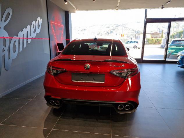 Alfa Romeo Giulia Quadrifoglio My23 2.9 V6 Bi-Turbo 520 Cv At8 Awd 100° Anniversario - Foto 5