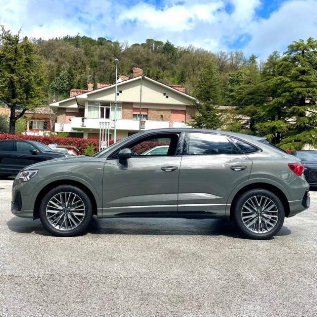 AUDI Q3 Sportback 35 TFSI S tronic S line PROMO rif. 23698648 - Foto 5