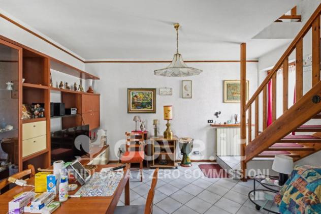 Casa indipendente di 150 m² con 3 locali in vendita a Dumenza - Foto 10