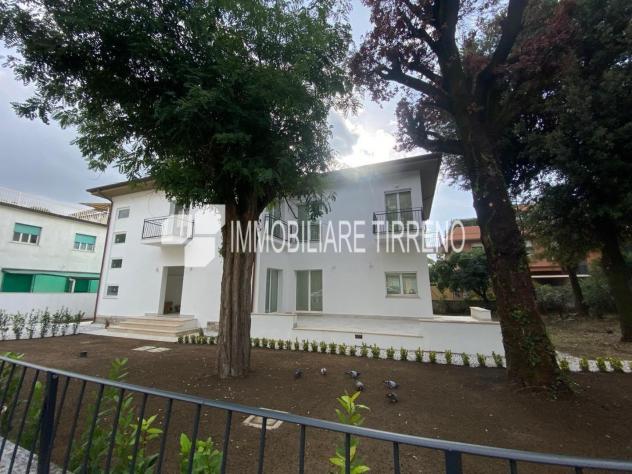 Villa in vendita a Marina di Massa - Massa 342 mq Rif: 1447351 - Foto 4