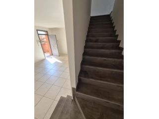 TERRATETTO di 5 vani e di 150 mq (MONTALE - montale) rif. AA-AP
